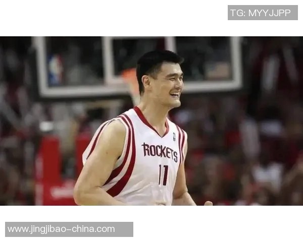 姚明在锦州的精彩瞬间照片回顾展现篮球巨星的风采与魅力