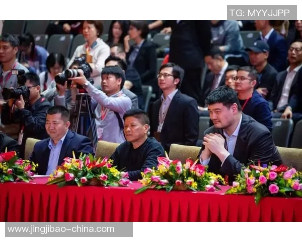 鲍彻姚明携手共创篮球传奇新篇章引领中国篮球走向国际舞台