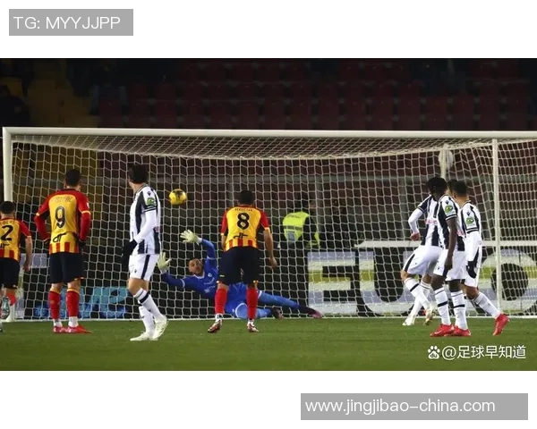 德甲激战本菲卡逆转莱比锡争议判罚引发全场热议