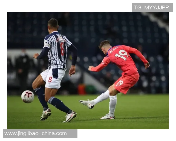 意甲精彩对决曼城大胜里昂神奇扑救引发全场狂欢与转会传闻 意甲精彩对决曼城大胜里昂神奇扑救引发全场狂欢与转会传闻